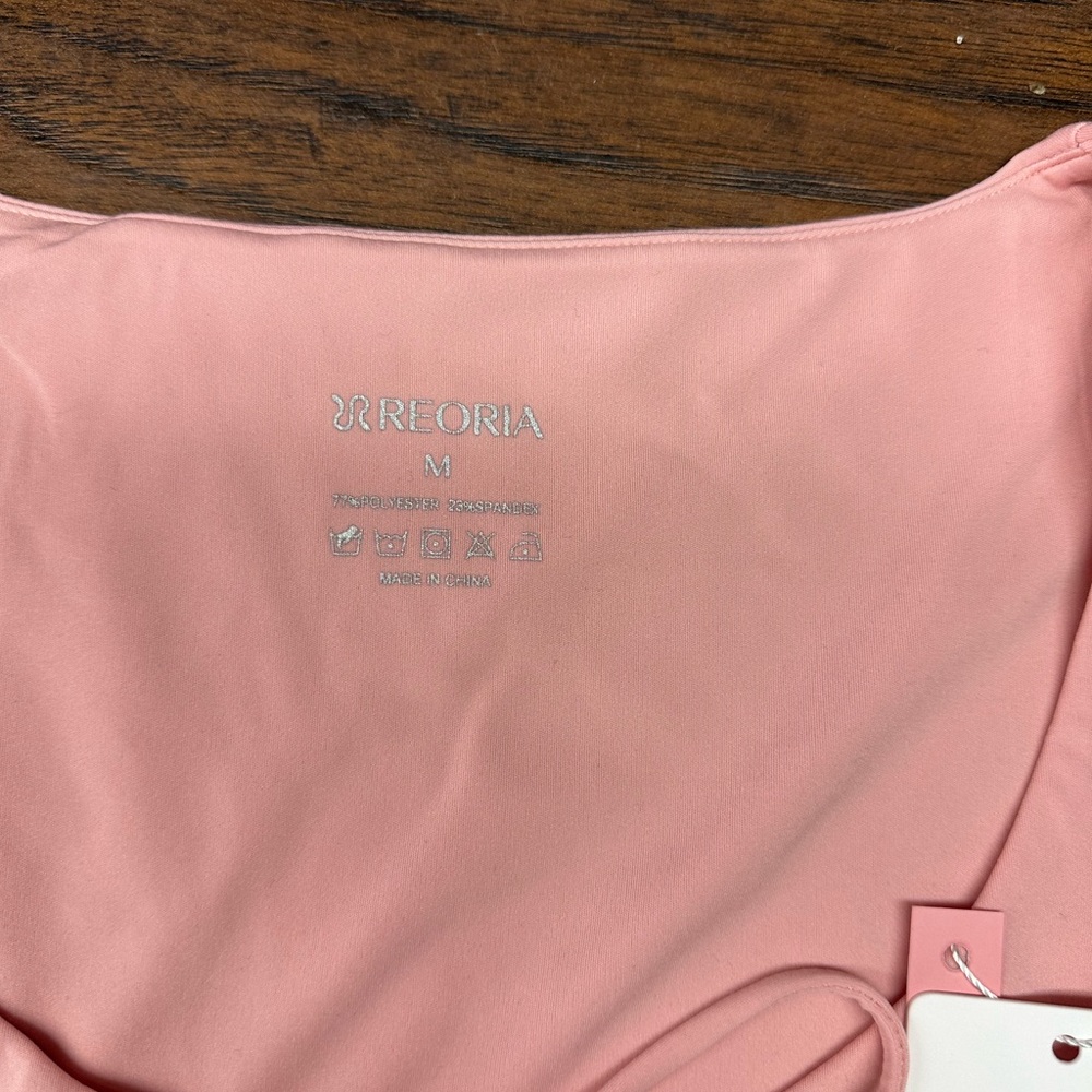 REORIA U-Neck Adjustable Tie-Front Crop Top Soft Sexy Sleeveless Tops <<301>>> - Picture 4 of 7
